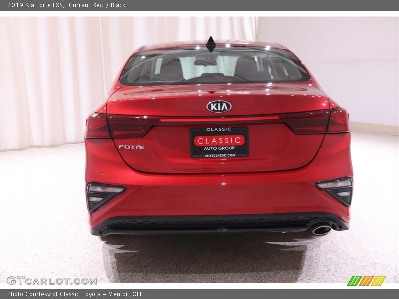 Currant Red / Black 2019 Kia Forte LXS