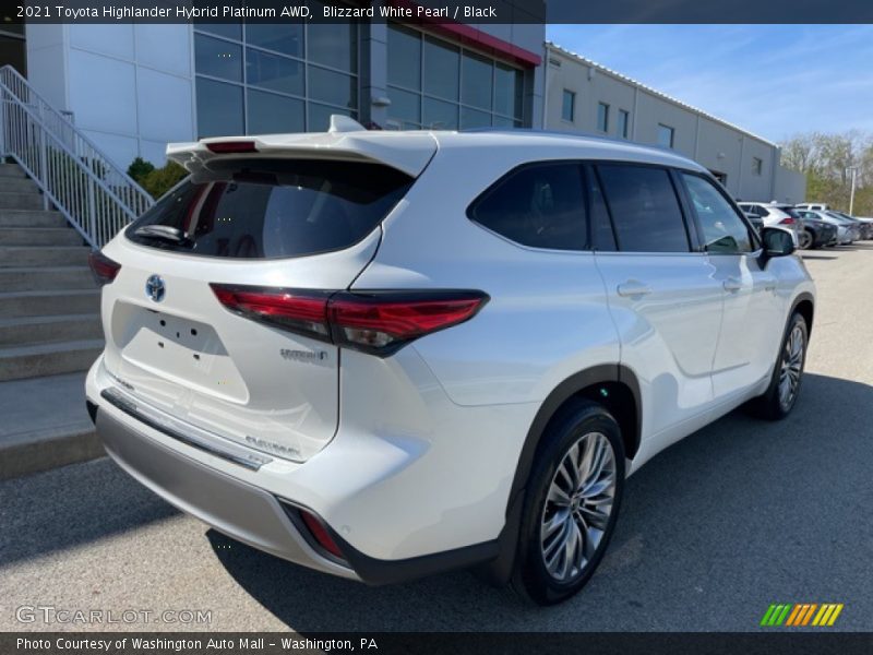 Blizzard White Pearl / Black 2021 Toyota Highlander Hybrid Platinum AWD