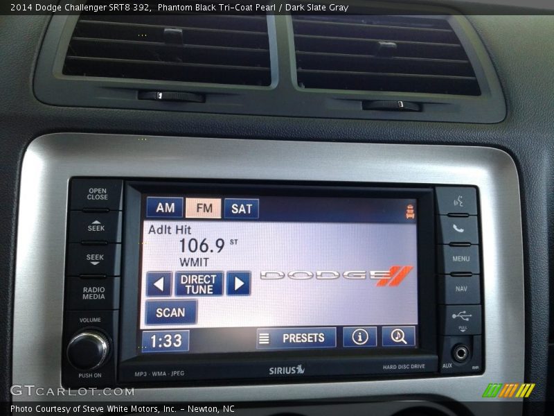 Controls of 2014 Challenger SRT8 392