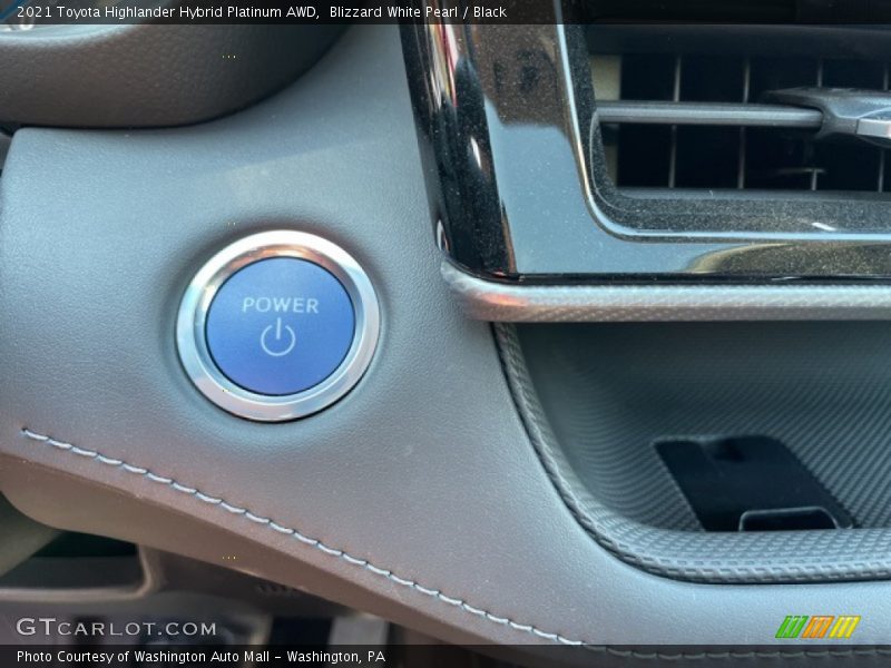 Blizzard White Pearl / Black 2021 Toyota Highlander Hybrid Platinum AWD