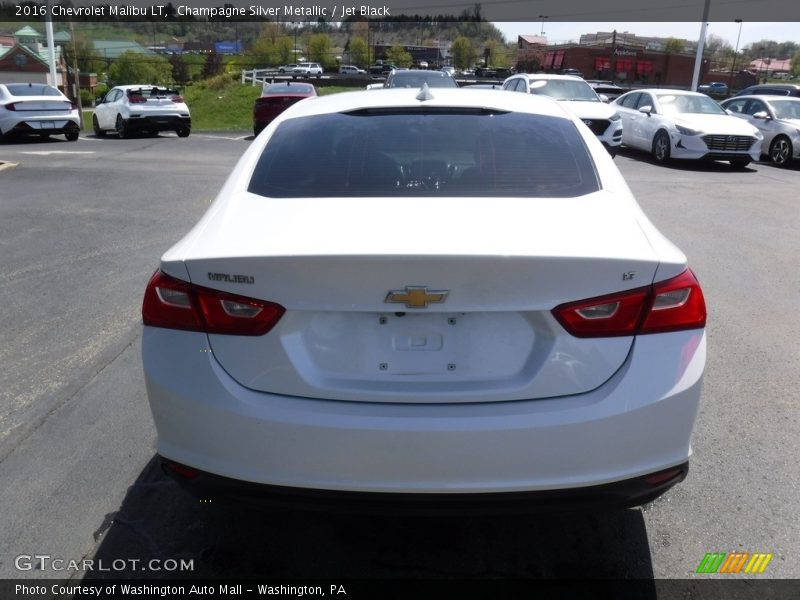 Champagne Silver Metallic / Jet Black 2016 Chevrolet Malibu LT