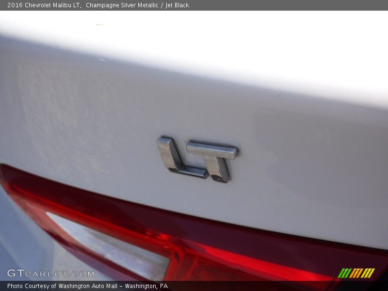 Champagne Silver Metallic / Jet Black 2016 Chevrolet Malibu LT