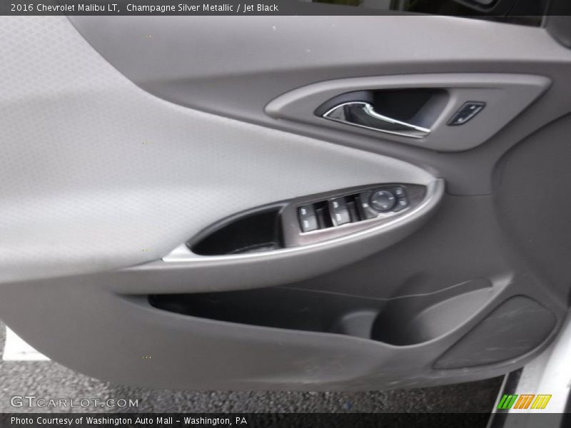 Champagne Silver Metallic / Jet Black 2016 Chevrolet Malibu LT