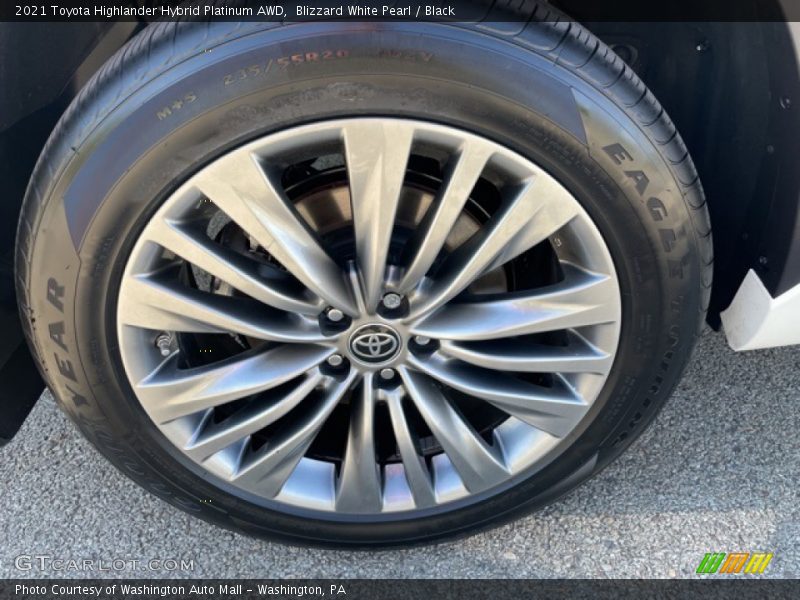 Blizzard White Pearl / Black 2021 Toyota Highlander Hybrid Platinum AWD