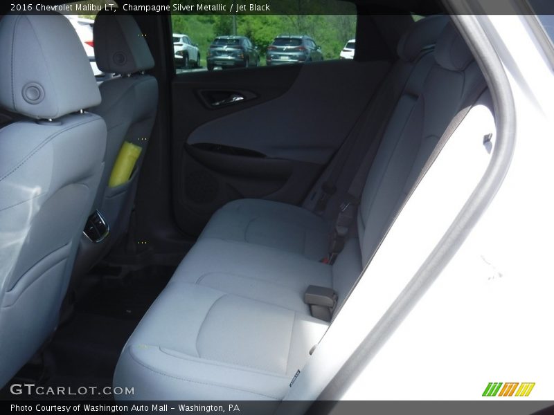 Champagne Silver Metallic / Jet Black 2016 Chevrolet Malibu LT