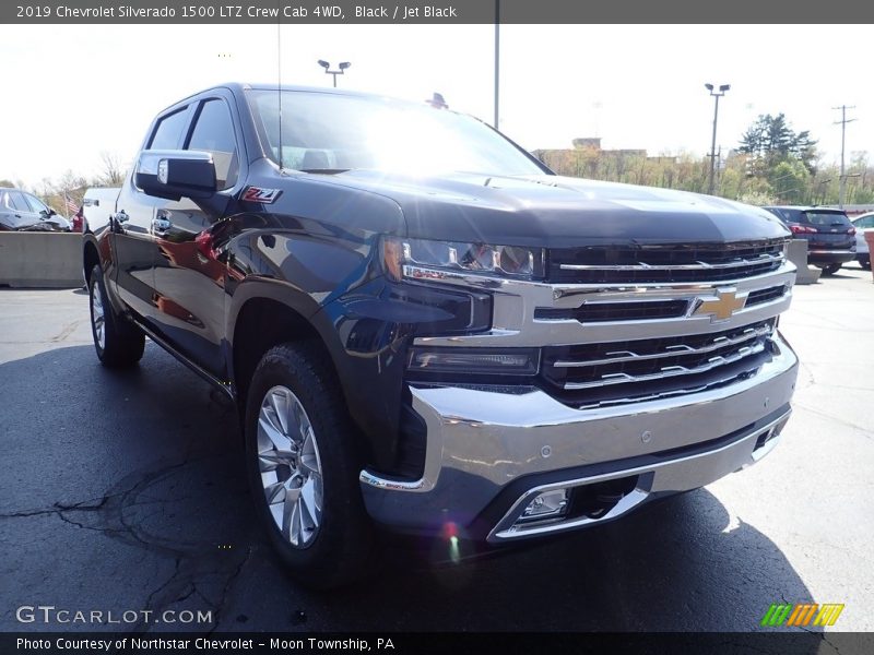 Black / Jet Black 2019 Chevrolet Silverado 1500 LTZ Crew Cab 4WD