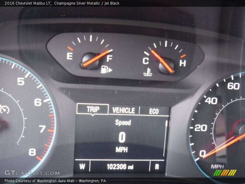 Champagne Silver Metallic / Jet Black 2016 Chevrolet Malibu LT