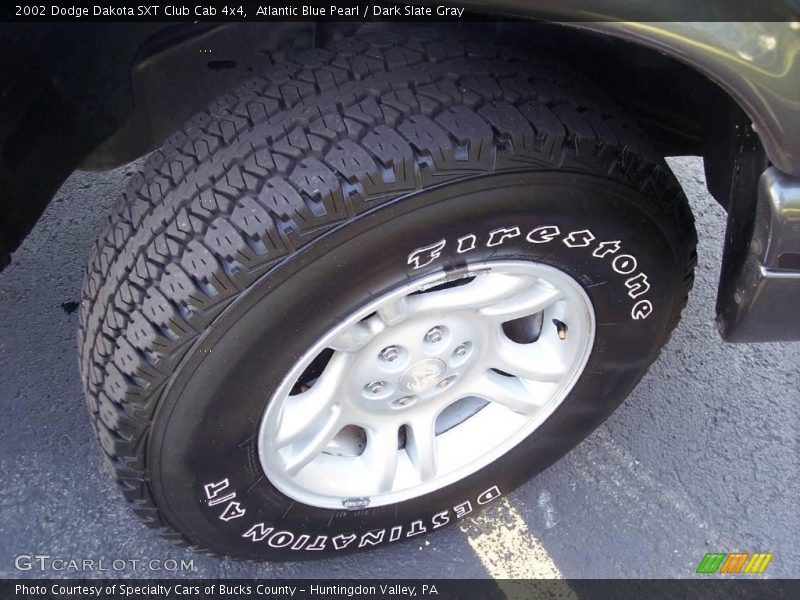 Atlantic Blue Pearl / Dark Slate Gray 2002 Dodge Dakota SXT Club Cab 4x4