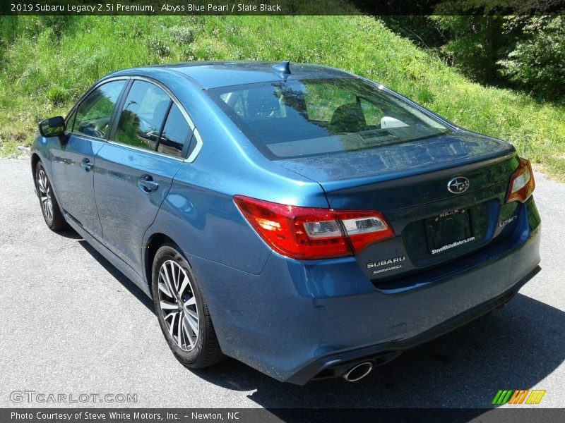 Abyss Blue Pearl / Slate Black 2019 Subaru Legacy 2.5i Premium