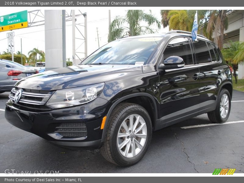 Deep Black Pearl / Charcoal Black 2018 Volkswagen Tiguan Limited 2.0T