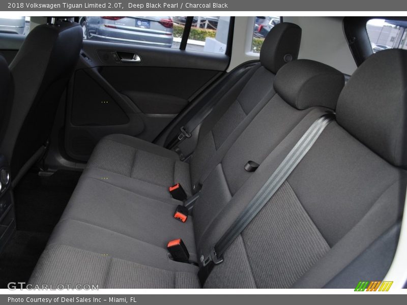 Deep Black Pearl / Charcoal Black 2018 Volkswagen Tiguan Limited 2.0T