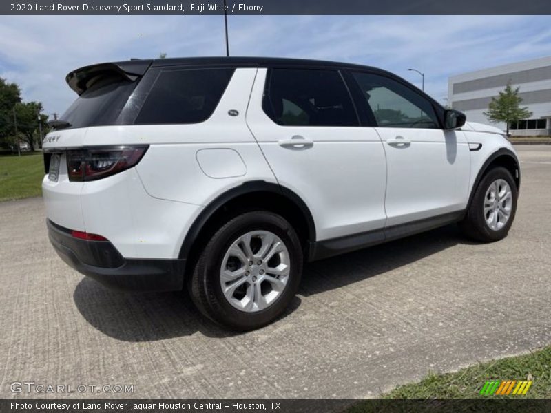 Fuji White / Ebony 2020 Land Rover Discovery Sport Standard