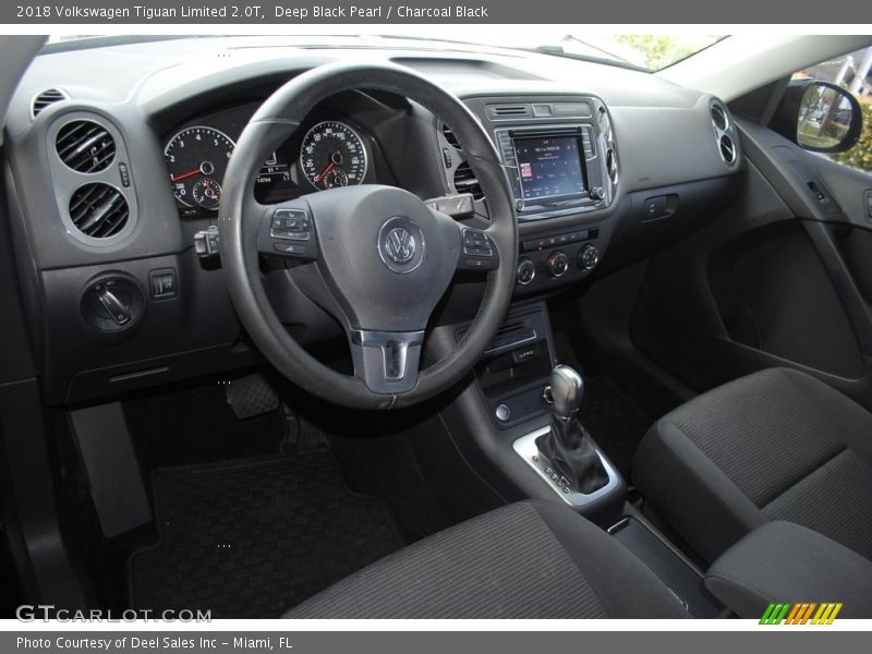 Deep Black Pearl / Charcoal Black 2018 Volkswagen Tiguan Limited 2.0T
