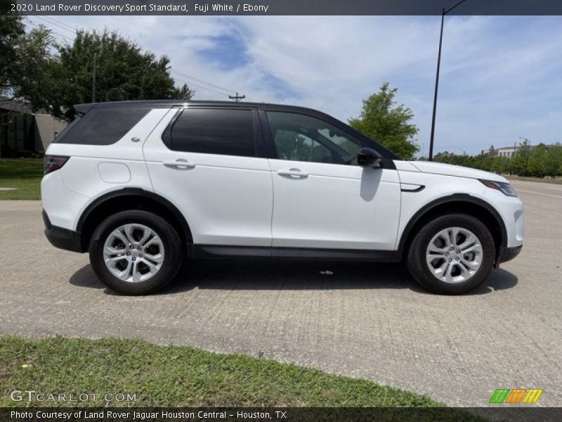 Fuji White / Ebony 2020 Land Rover Discovery Sport Standard