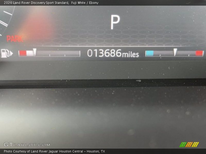 Fuji White / Ebony 2020 Land Rover Discovery Sport Standard