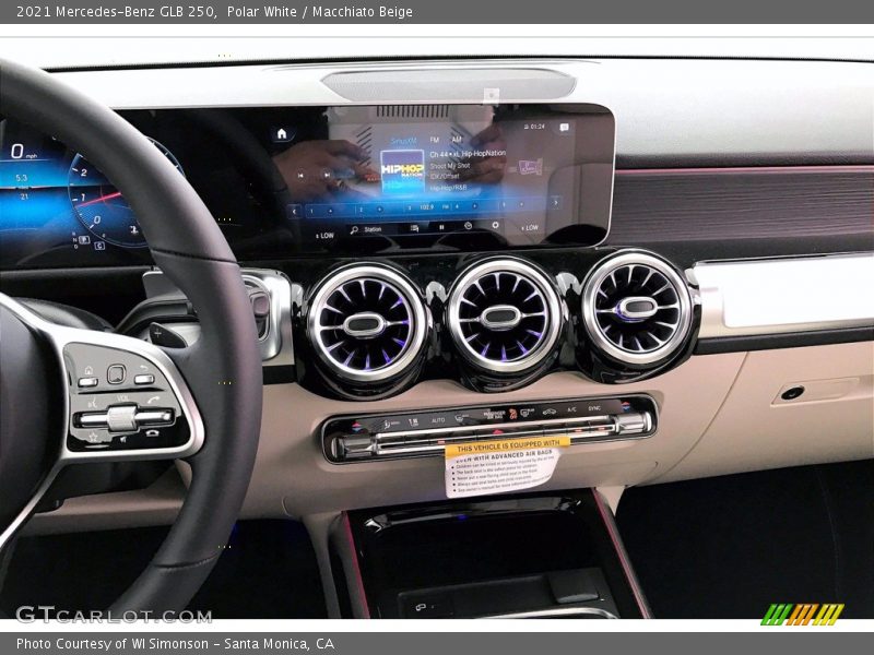 Polar White / Macchiato Beige 2021 Mercedes-Benz GLB 250