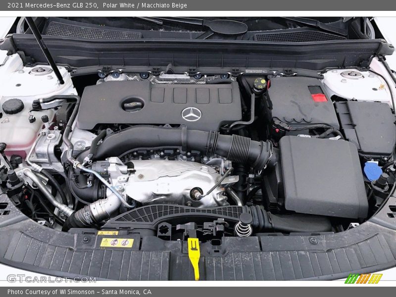 Polar White / Macchiato Beige 2021 Mercedes-Benz GLB 250