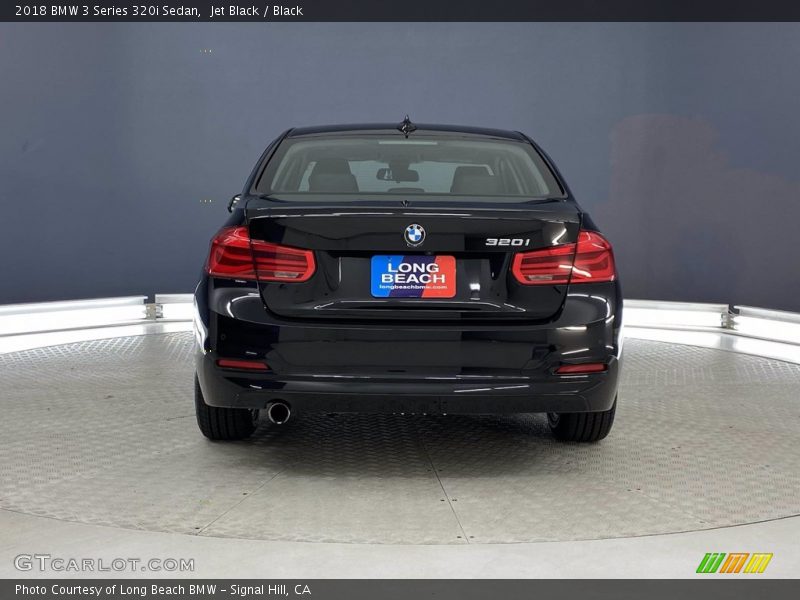 Jet Black / Black 2018 BMW 3 Series 320i Sedan