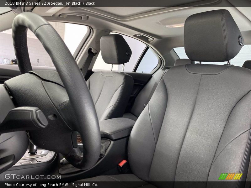 Jet Black / Black 2018 BMW 3 Series 320i Sedan