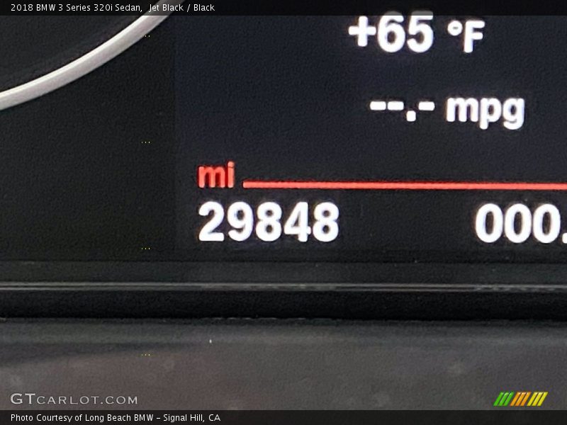 Jet Black / Black 2018 BMW 3 Series 320i Sedan