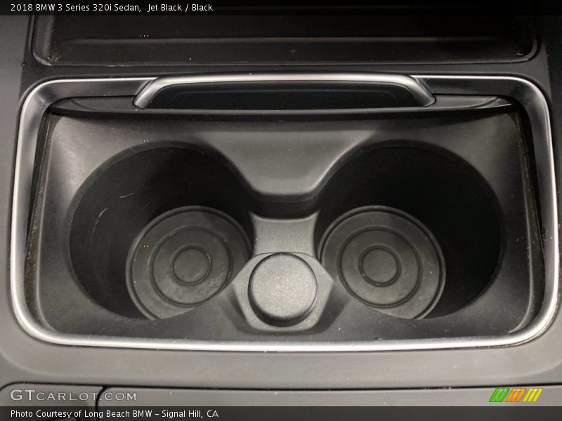Jet Black / Black 2018 BMW 3 Series 320i Sedan