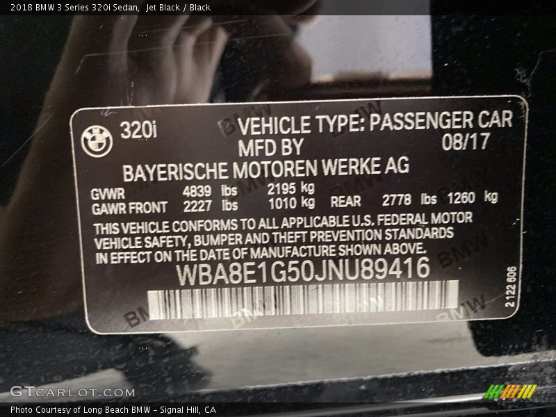 Jet Black / Black 2018 BMW 3 Series 320i Sedan