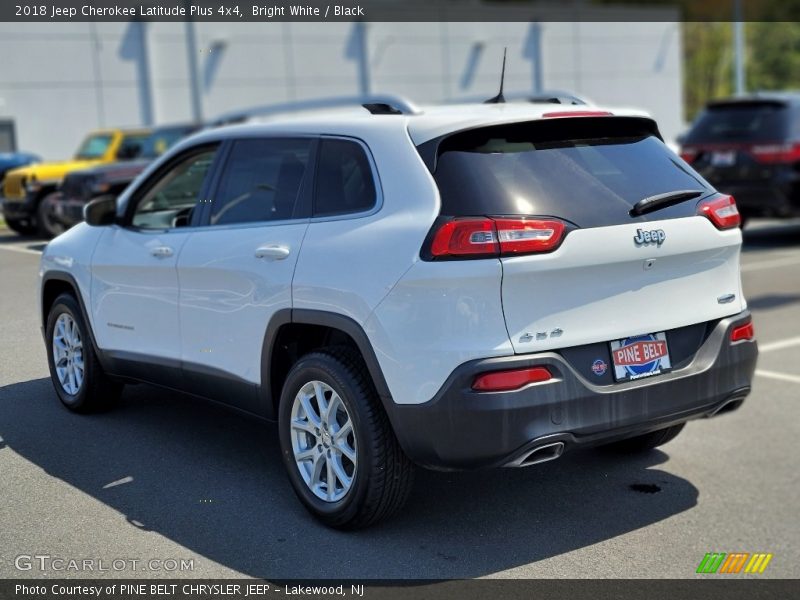 Bright White / Black 2018 Jeep Cherokee Latitude Plus 4x4