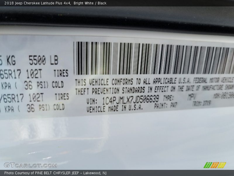 Bright White / Black 2018 Jeep Cherokee Latitude Plus 4x4