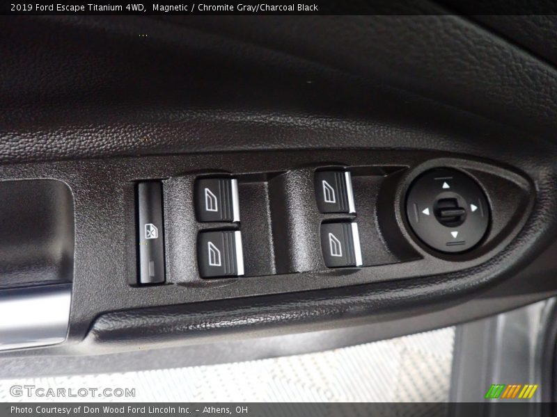 Magnetic / Chromite Gray/Charcoal Black 2019 Ford Escape Titanium 4WD