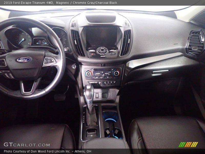 Magnetic / Chromite Gray/Charcoal Black 2019 Ford Escape Titanium 4WD