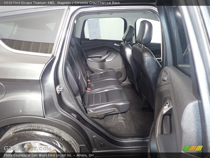 Magnetic / Chromite Gray/Charcoal Black 2019 Ford Escape Titanium 4WD