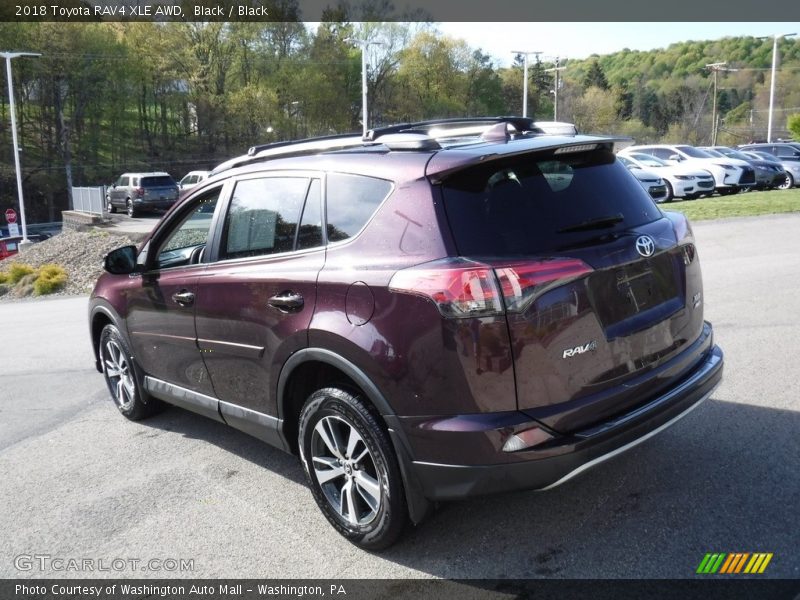 Black / Black 2018 Toyota RAV4 XLE AWD