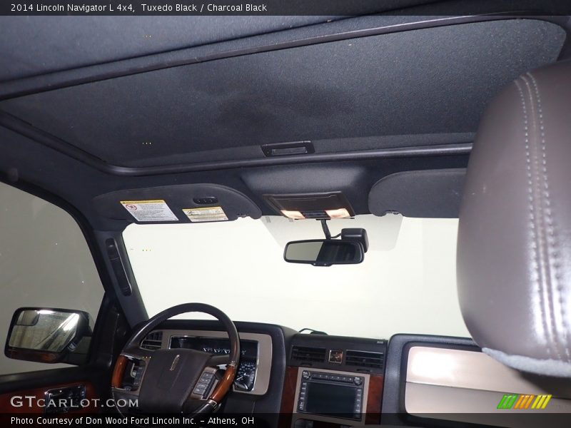 Tuxedo Black / Charcoal Black 2014 Lincoln Navigator L 4x4
