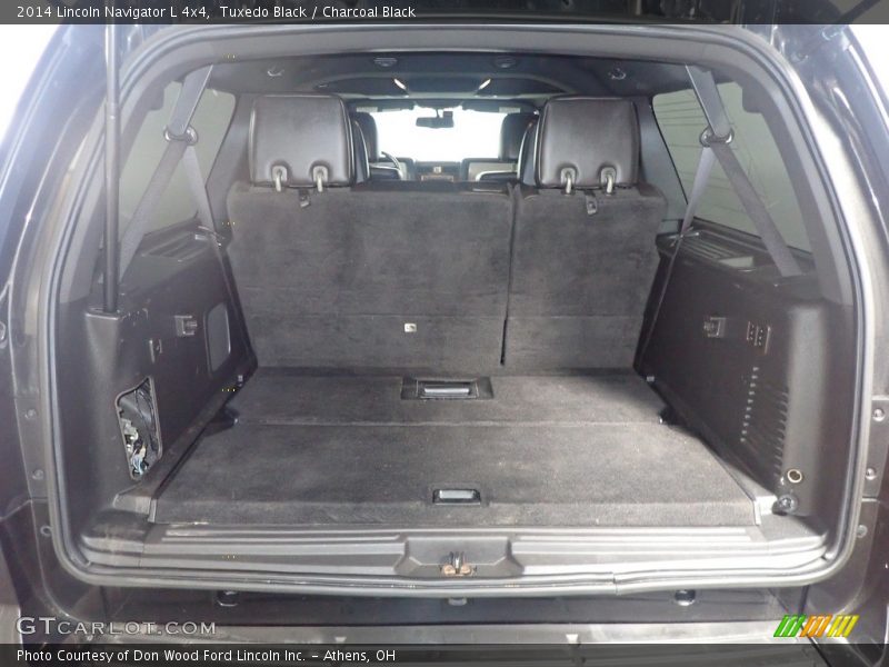 Tuxedo Black / Charcoal Black 2014 Lincoln Navigator L 4x4
