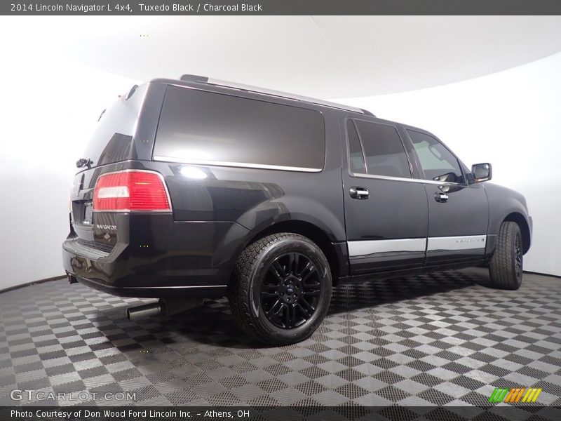 Tuxedo Black / Charcoal Black 2014 Lincoln Navigator L 4x4