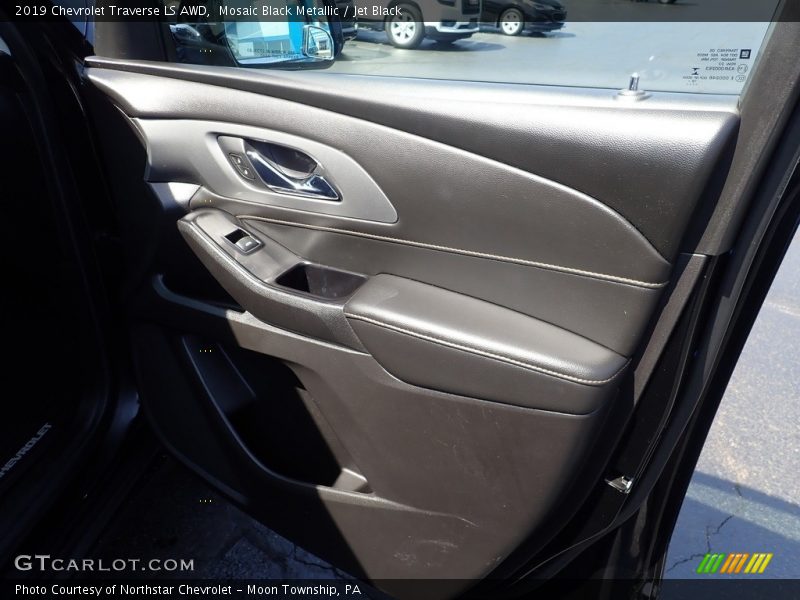 Mosaic Black Metallic / Jet Black 2019 Chevrolet Traverse LS AWD