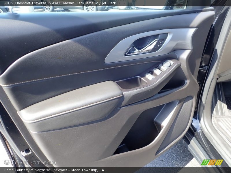 Mosaic Black Metallic / Jet Black 2019 Chevrolet Traverse LS AWD