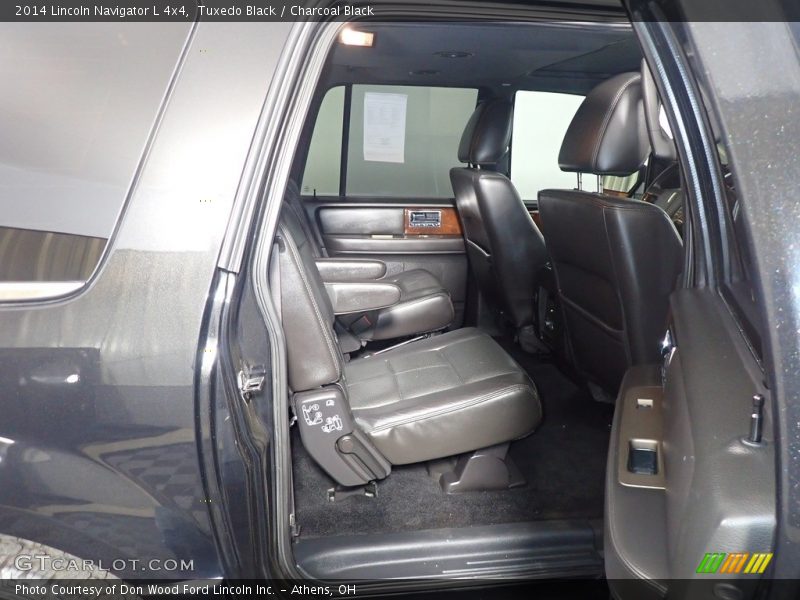 Tuxedo Black / Charcoal Black 2014 Lincoln Navigator L 4x4