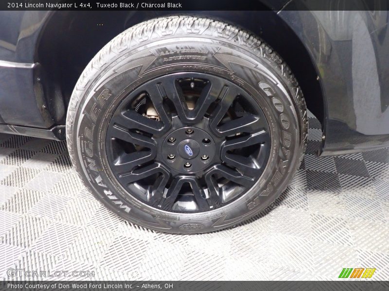 Tuxedo Black / Charcoal Black 2014 Lincoln Navigator L 4x4