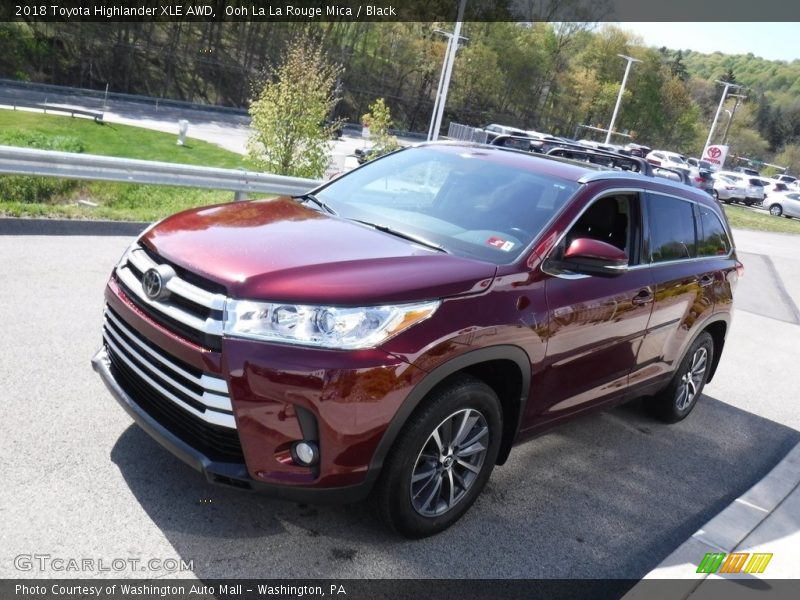 Ooh La La Rouge Mica / Black 2018 Toyota Highlander XLE AWD