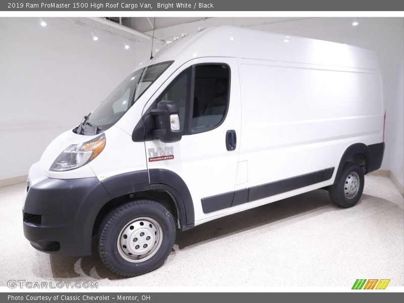Bright White / Black 2019 Ram ProMaster 1500 High Roof Cargo Van