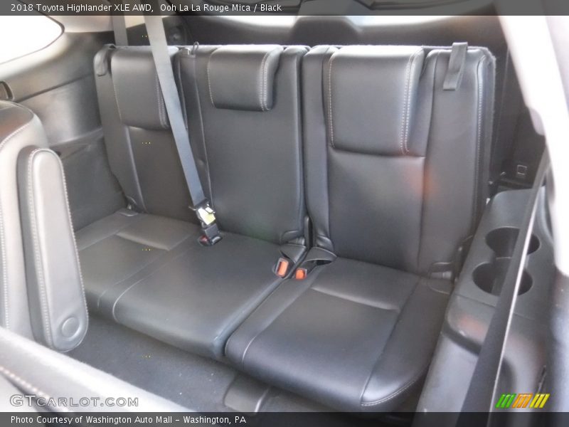 Ooh La La Rouge Mica / Black 2018 Toyota Highlander XLE AWD
