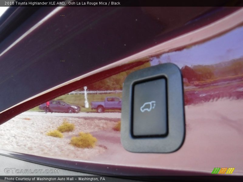 Ooh La La Rouge Mica / Black 2018 Toyota Highlander XLE AWD