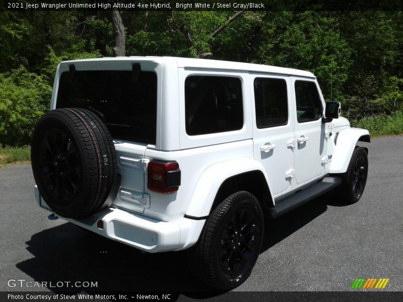 Bright White / Steel Gray/Black 2021 Jeep Wrangler Unlimited High Altitude 4xe Hybrid