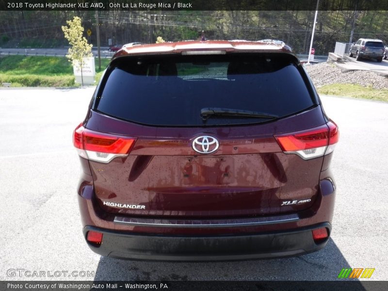 Ooh La La Rouge Mica / Black 2018 Toyota Highlander XLE AWD