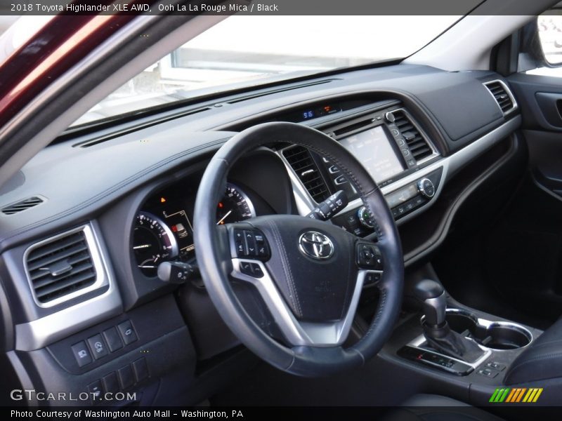 Ooh La La Rouge Mica / Black 2018 Toyota Highlander XLE AWD
