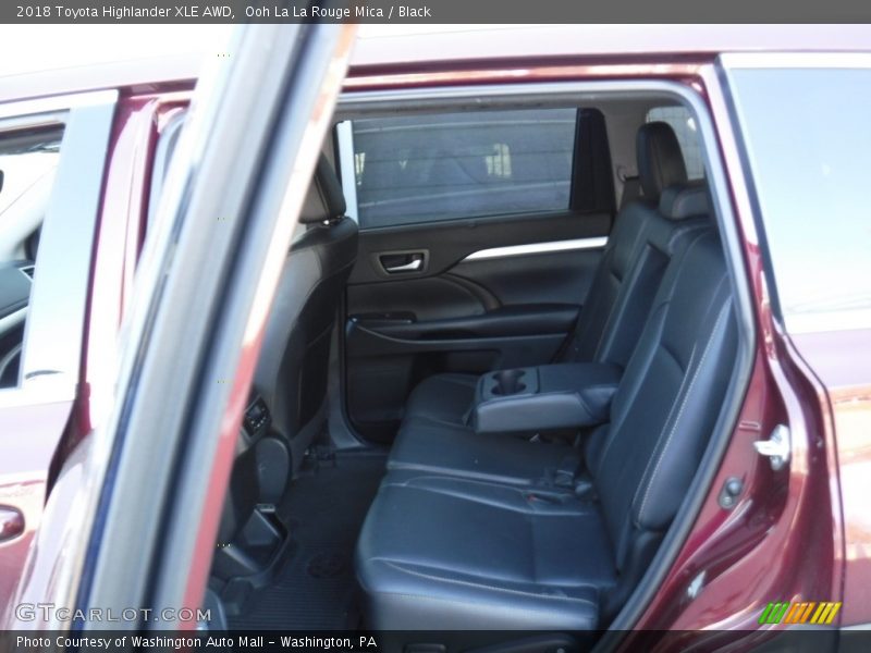 Ooh La La Rouge Mica / Black 2018 Toyota Highlander XLE AWD