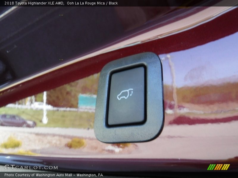 Ooh La La Rouge Mica / Black 2018 Toyota Highlander XLE AWD