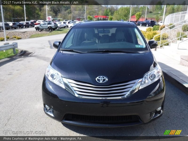 Midnight Black Metallic / Ash 2017 Toyota Sienna XLE