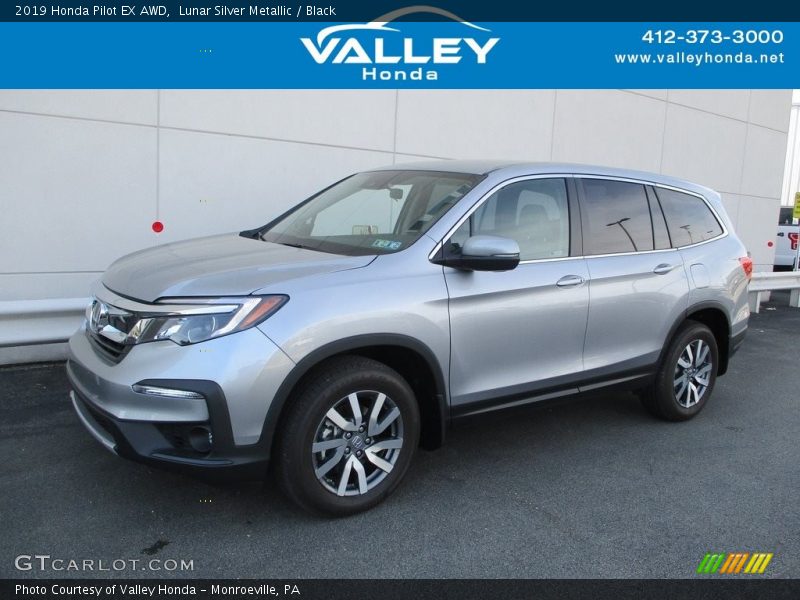 Lunar Silver Metallic / Black 2019 Honda Pilot EX AWD
